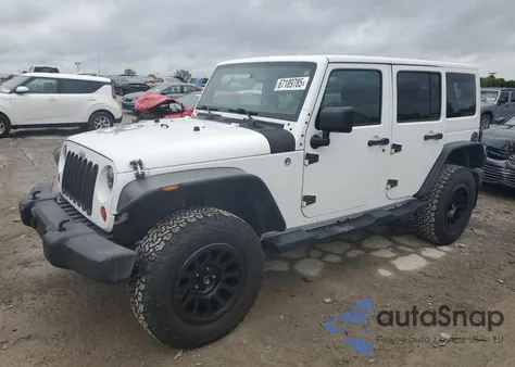 2013 Jeep Wrangler Unlimited Sahara из США, поврежденный, VIN 1C4BJWEG6DL686953